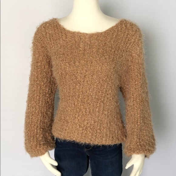 Wright & Company Sweaters - NWT Wright & Co Small Warm Soft Fuzzy Sweater